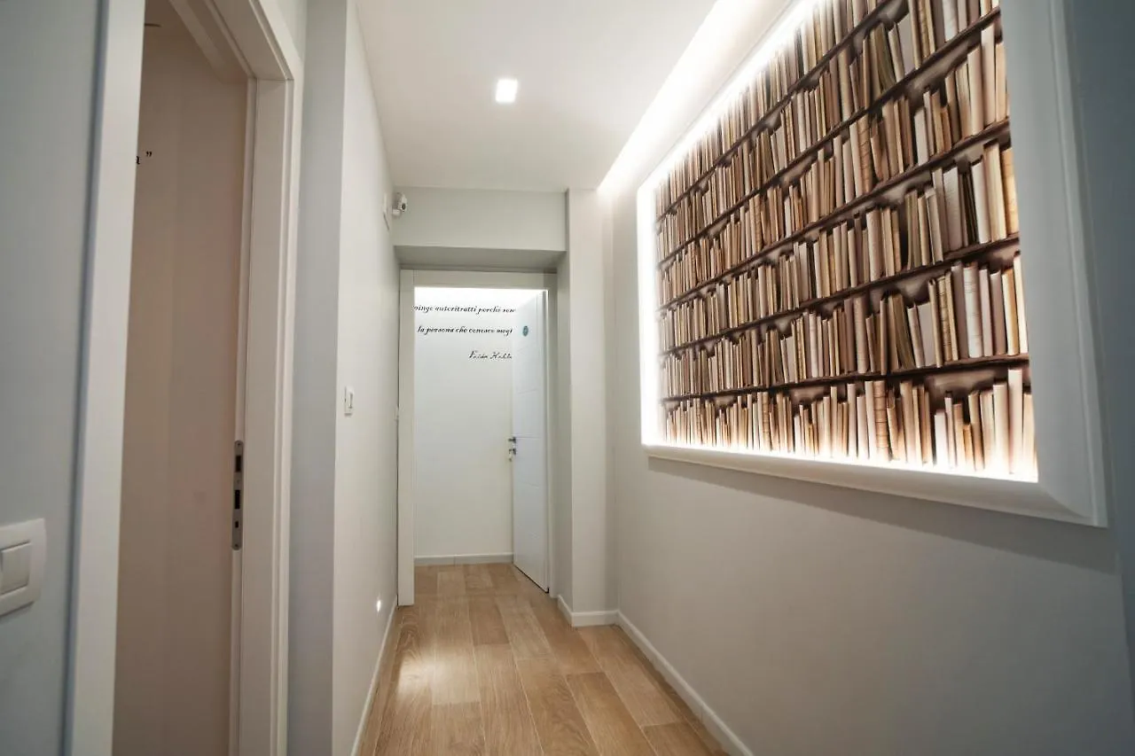 L' Angolo Dei Poeti - Bed And Breakfast Bari